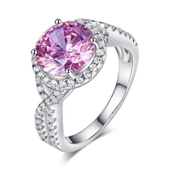 Engagement Luxury Ring