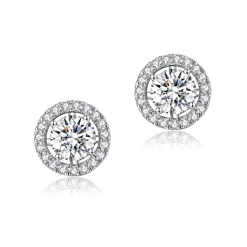4 Claws 1 Carat Moissanite Diamond Stud Earrings 925 Sterling Silver