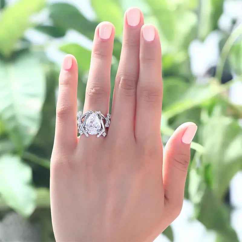 4 Carat Pear Cut Created Diamond 925 Sterling Silver Wedding Anniversary Ring
