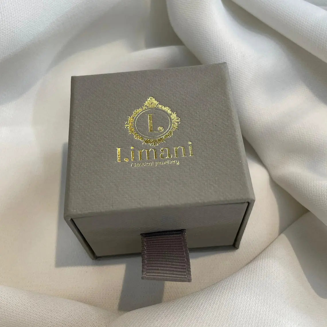 Genuine 9ct Yellow Gold Men's Round Plain Sides Signet Ring H-Q Sizes - Gift Boxed limanilondon