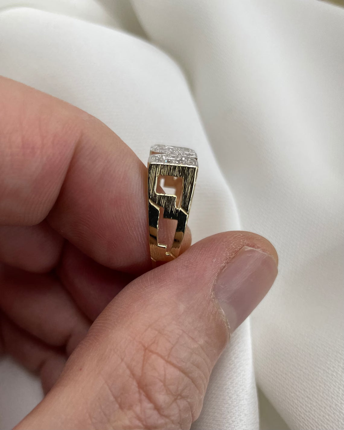9ct Yellow Gold Men's DAD Ring with CZ - Gift Boxed