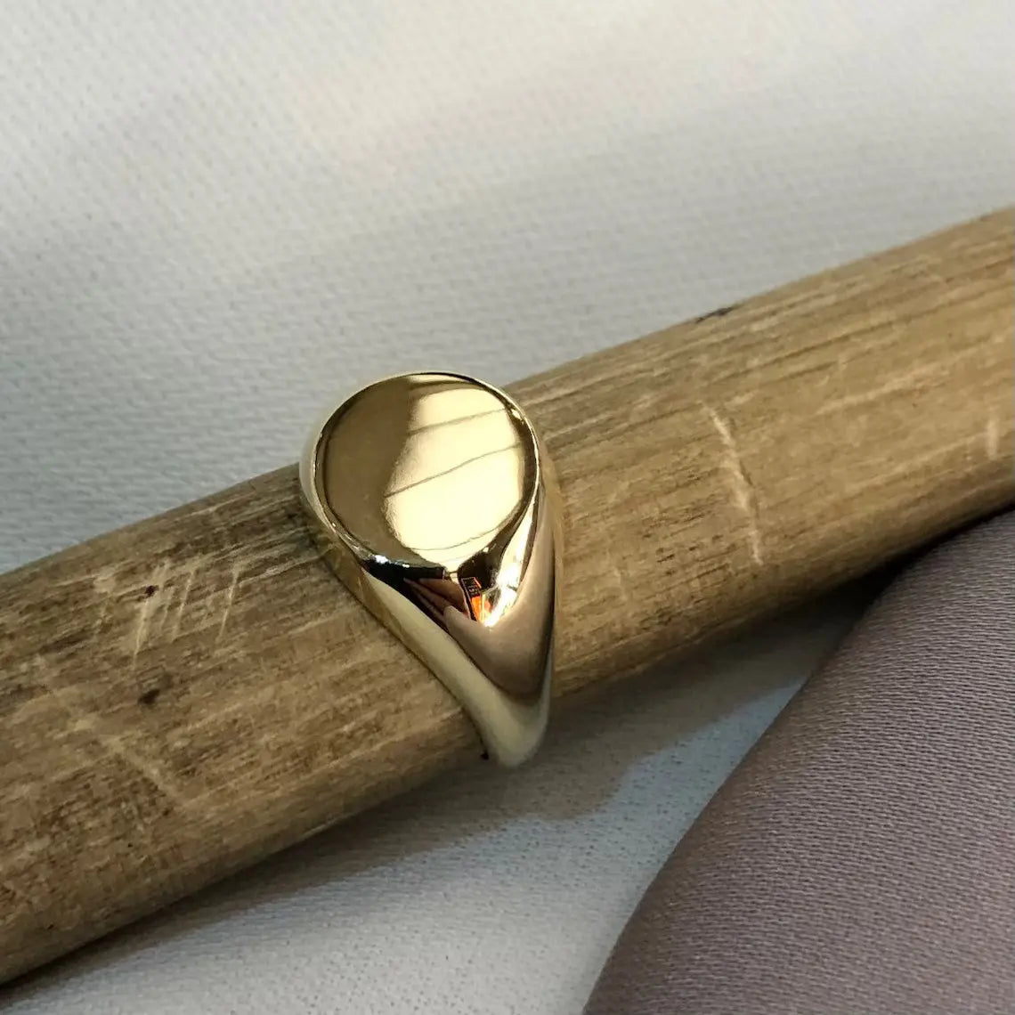 Genuine 9ct Yellow Gold Men's Round Plain Sides Signet Ring H-Q Sizes - Gift Boxed limanilondon