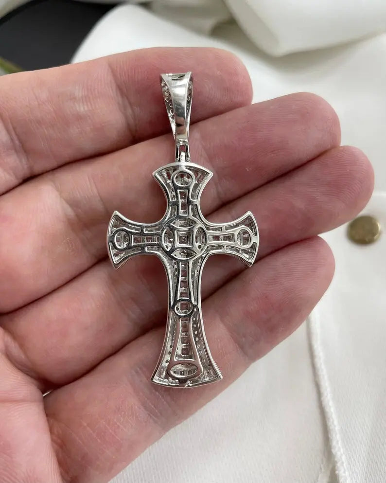Sterling Silver CZ Cross Pendant - 9.7 Grams - Gift Boxed limanilondon
