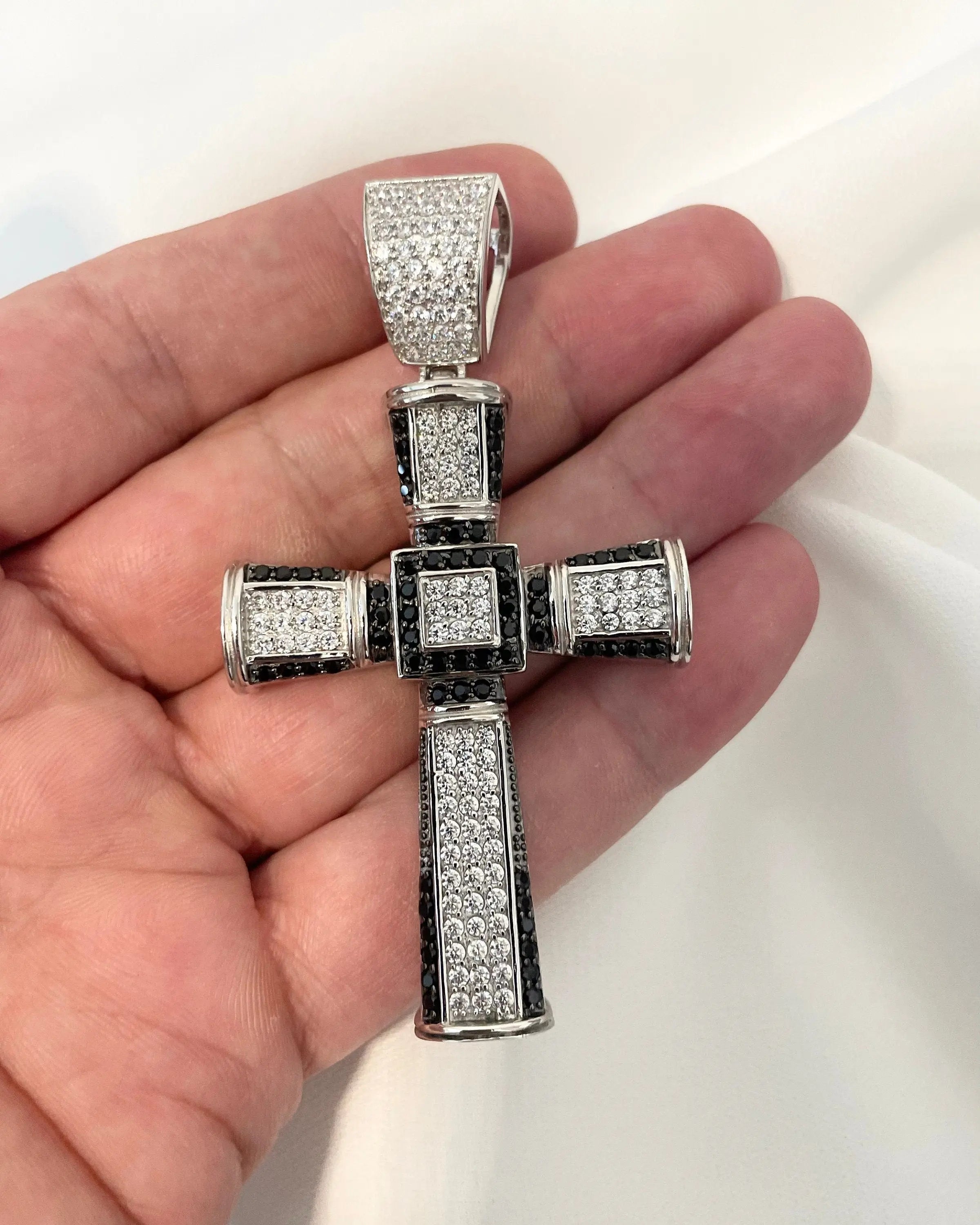 Sterling Silver Cross Pendant: Black & Clear CZ, Gift Boxed limanilondon