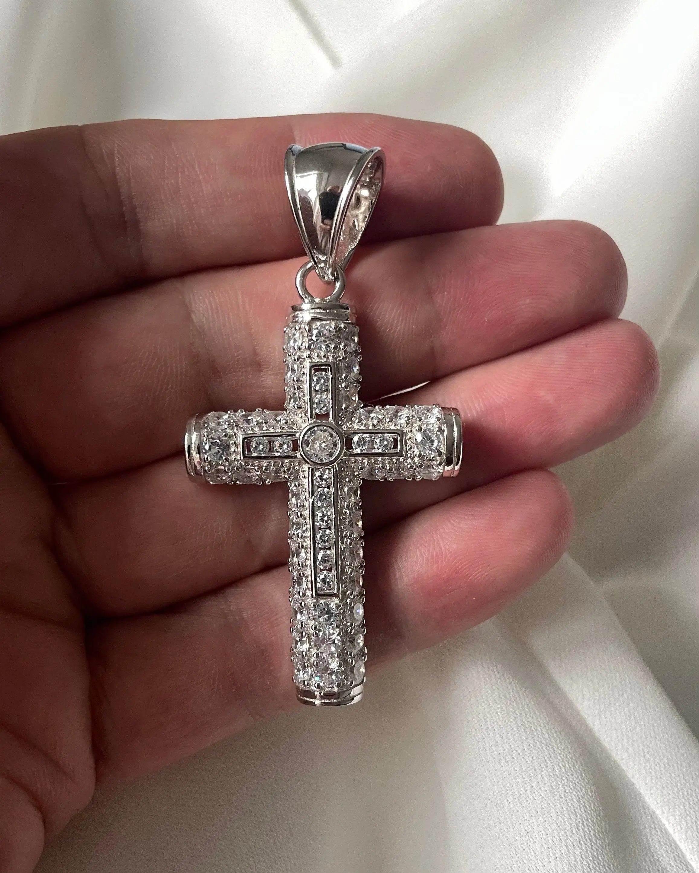 Sterling Silver CZ Cross Pendant - Large Gift Boxed limanilondon