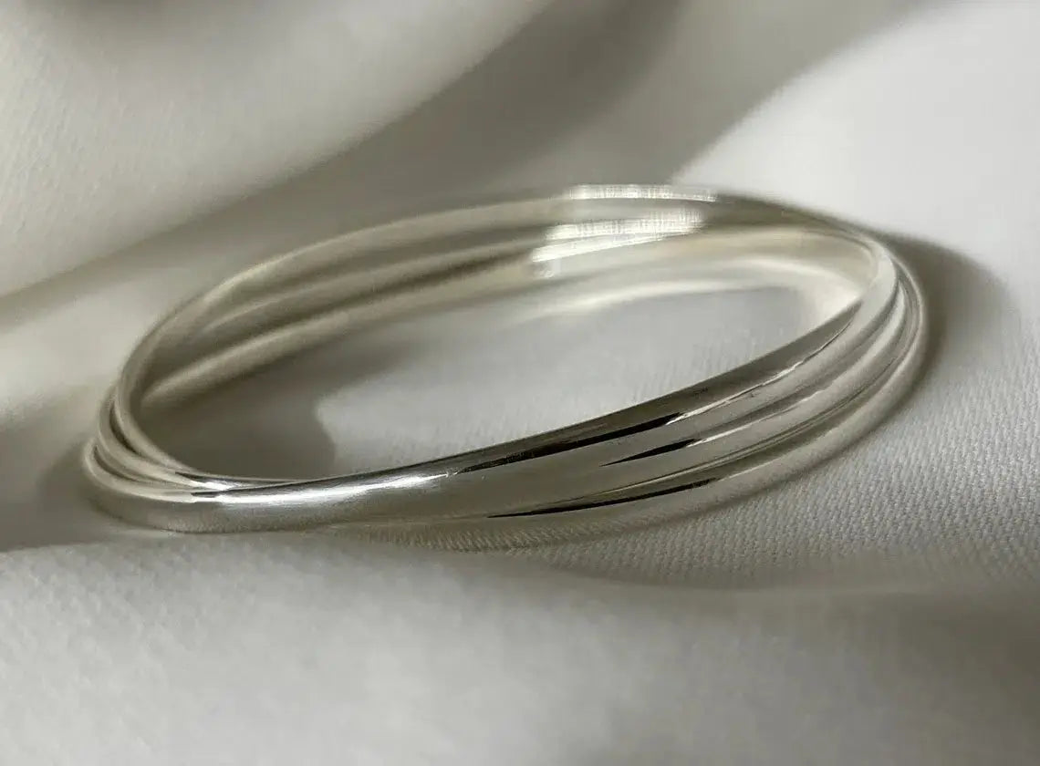 interlocking bangle