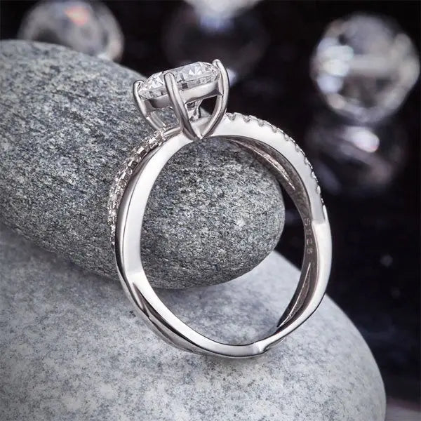 925 Sterling Silver Wedding Promise Anniversary Ring 1.25 Ct Created Diamond limanilondon