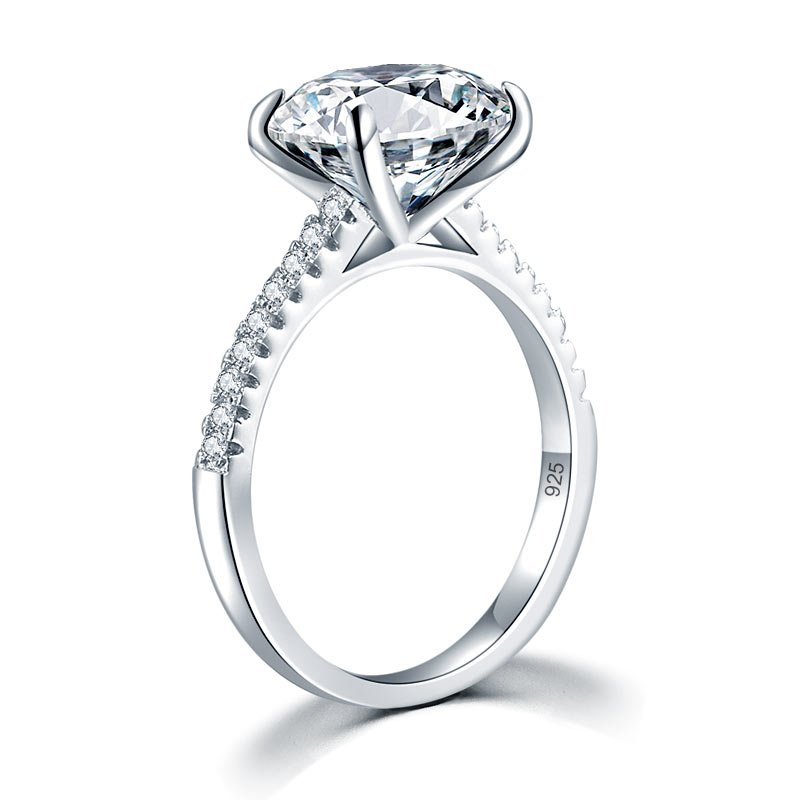 Solid 925 Sterling Silver 4 Carat Wedding Anniversary Ring Oval Cut Luxury Jewellery