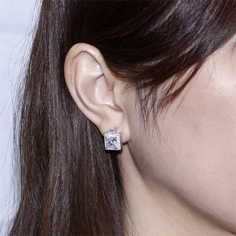 2 Carat Created Diamond Vintage Style Stud 925 Sterling Silver Earrings