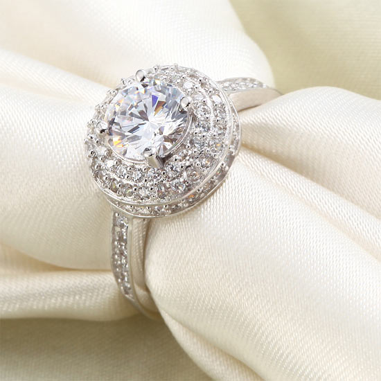 1 Carat Round Cut Created Diamond Wedding Engagement Sterling 925 Silver Ring