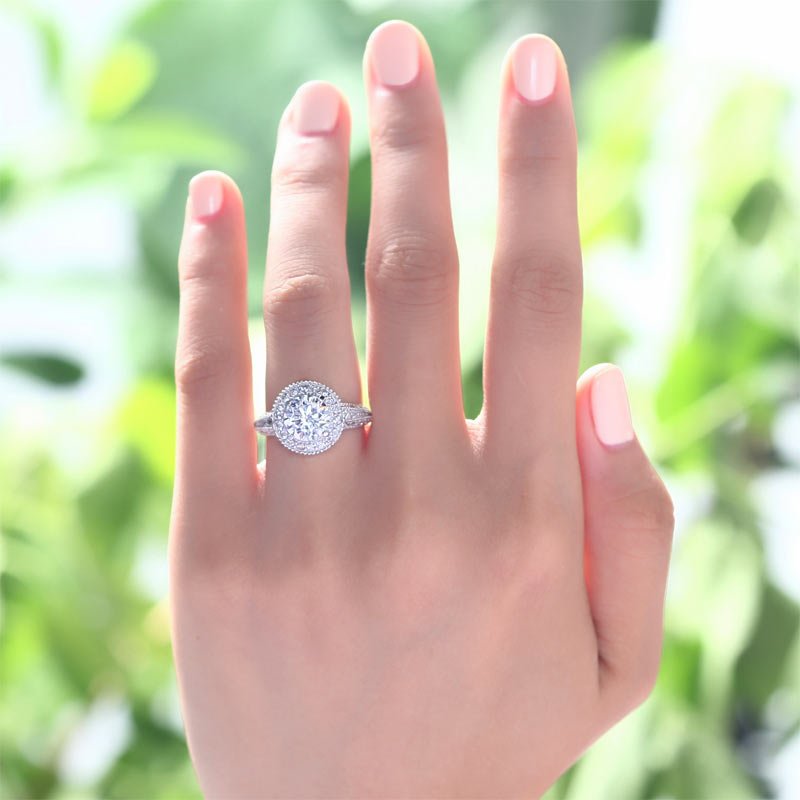 Vintage Style 2 Carat Created Diamond Solid 925 Sterling Silver Wedding Engagement Ring