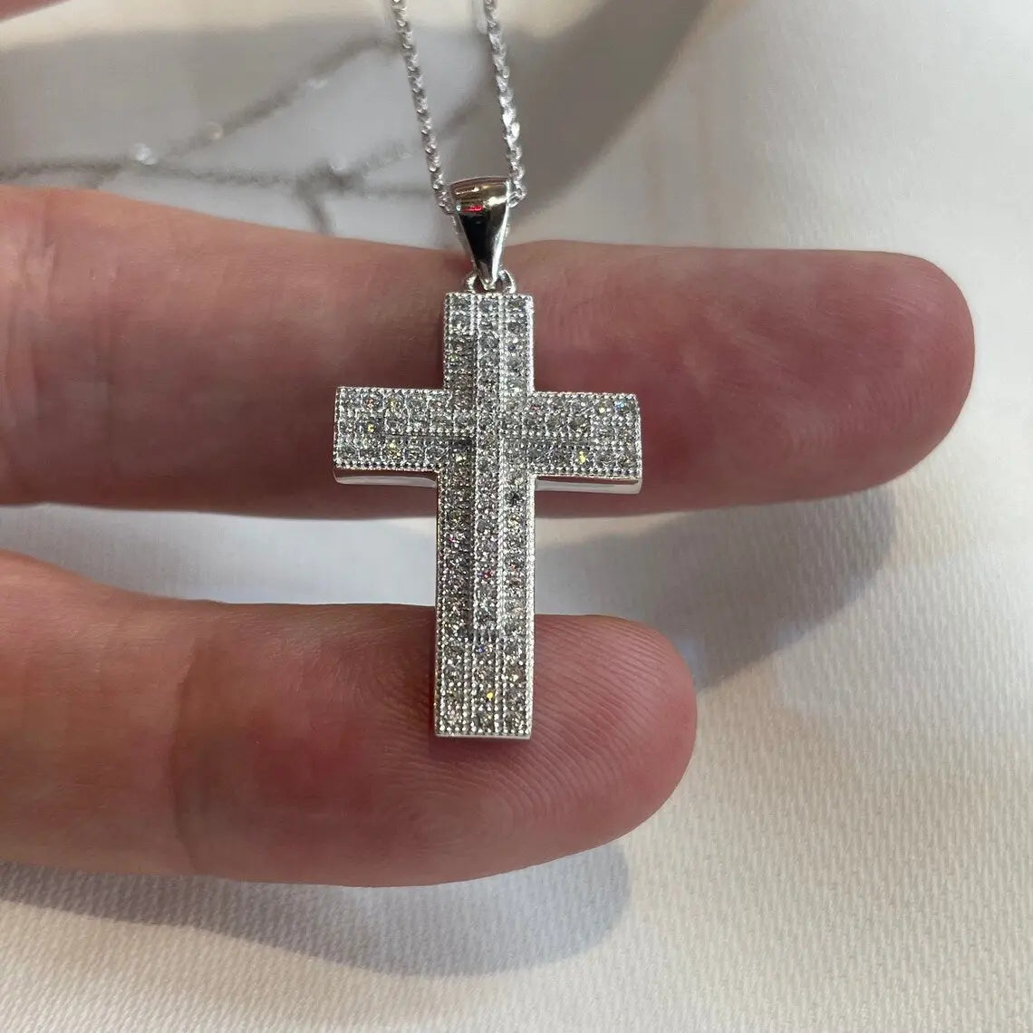 Micro Setting Cubic Zirconia 925 Sterling Silver Cross Pendant Necklace 17.5" Chain - Gift Boxed limanilondon