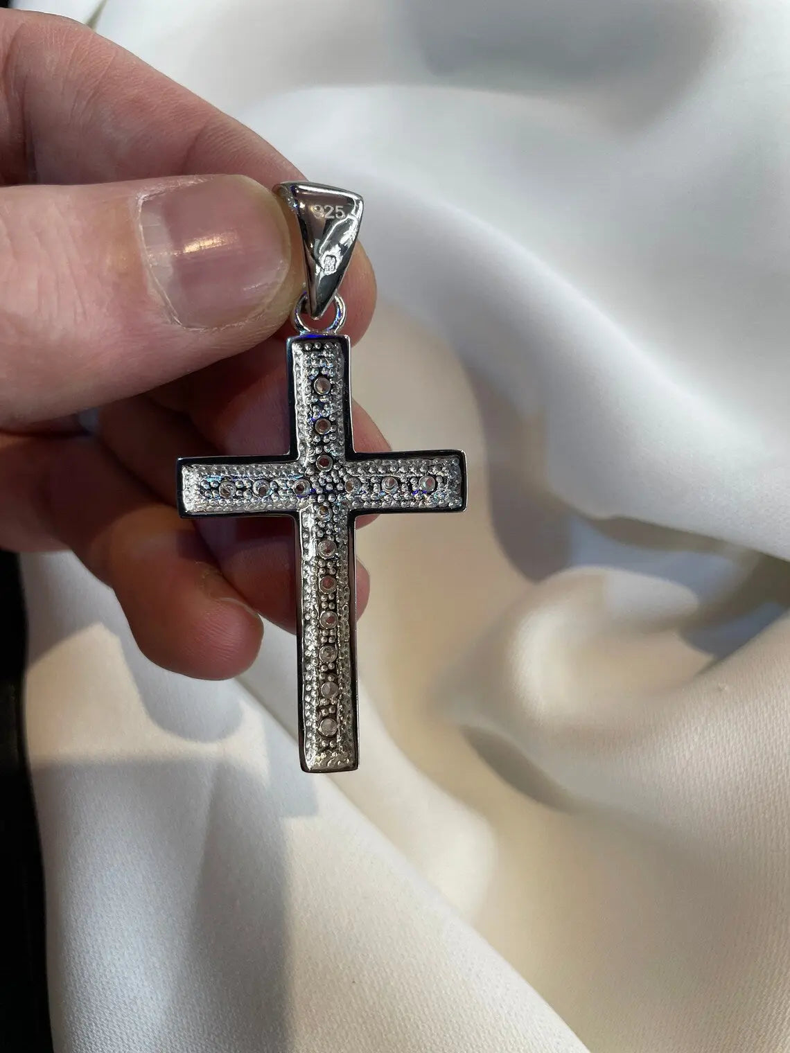 Sterling Silver CZ Cross Pendant - Gift Boxed (13.50 Grams) limanilondon