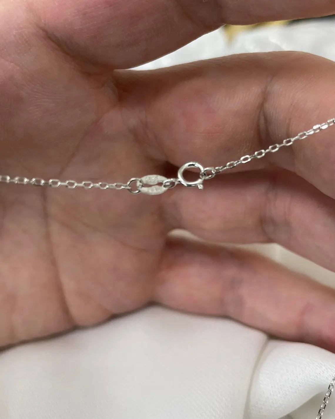 Sterling Silver Cross Pendant Necklace: Rhodium Plated, Gift Boxed limanilondon