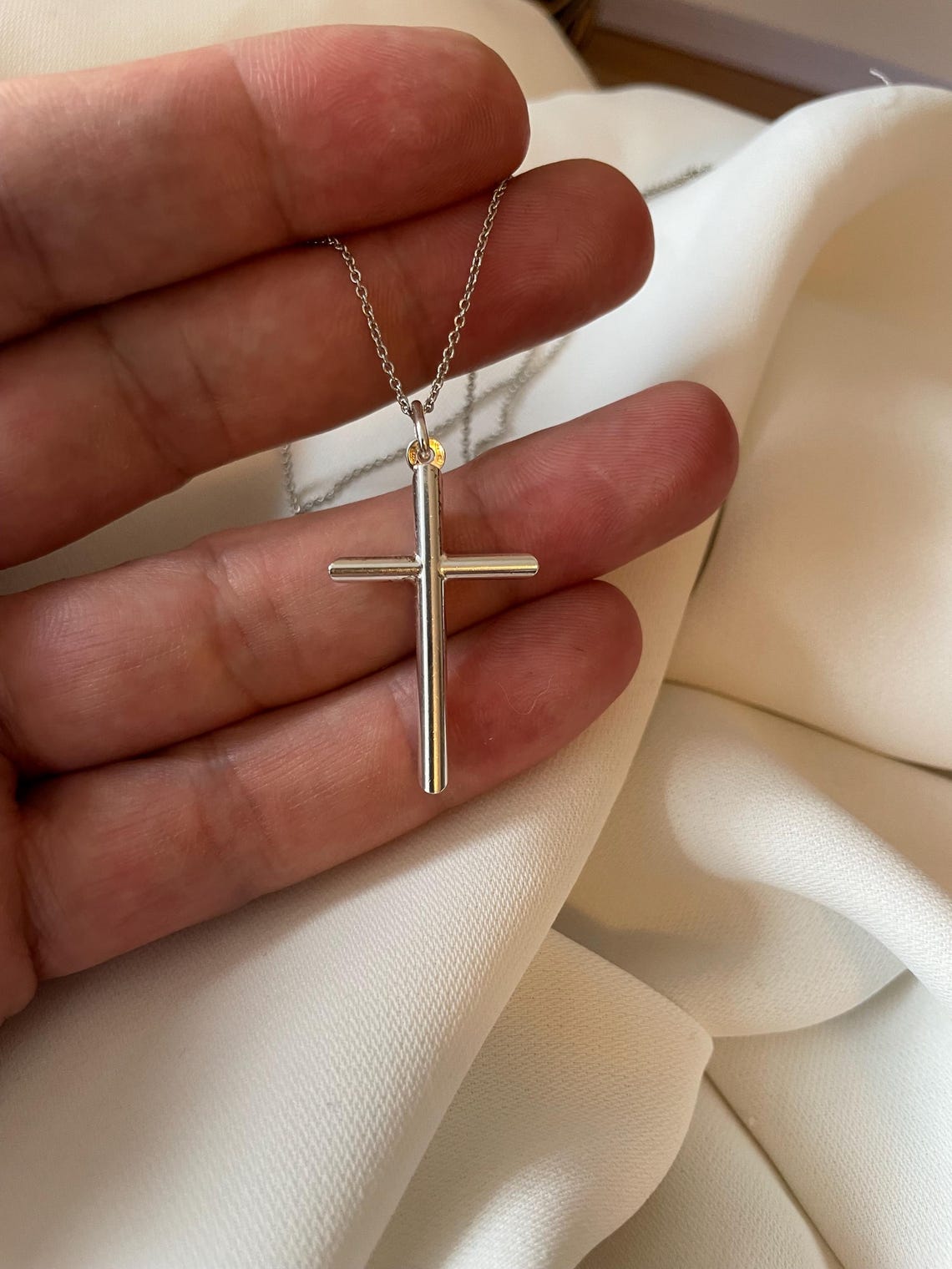 Sterling Silver Cross Pendant 3.20 Grams with Silver Faceted trace Chain - Gift Boxed