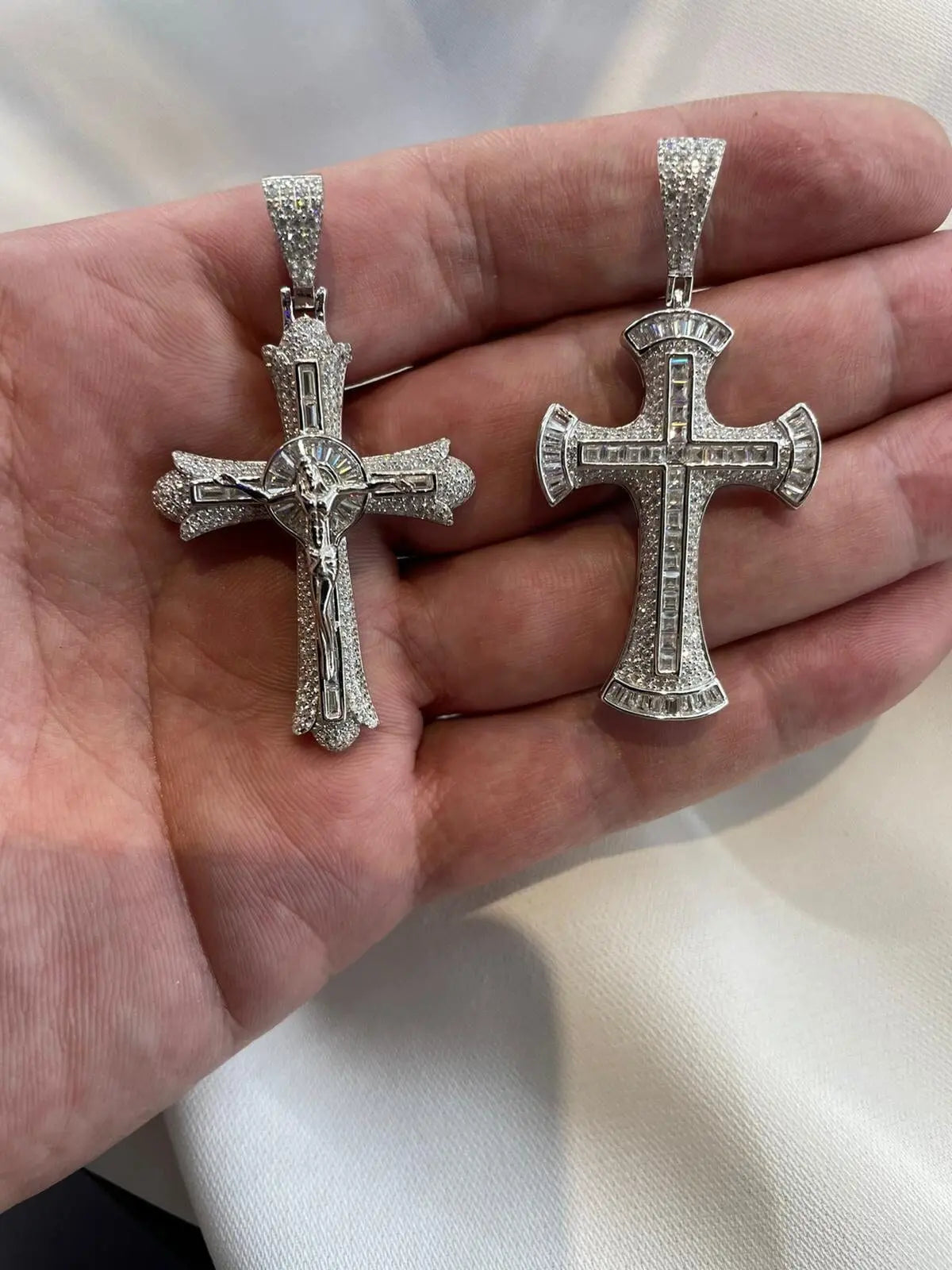 Sterling Silver Jesus Face Cross Pendant - Religious Gift (58mm) limanilondon